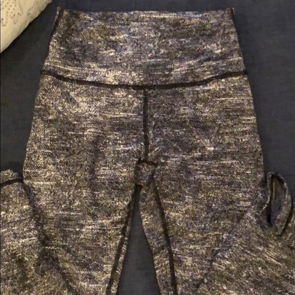 Wunder under tights!